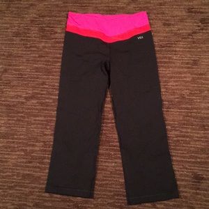 Victoria secret sport Capri pants